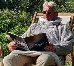 Sweat-Plaid IGLOO – Plaid à capuche XXL avec col montant & mitaines | KOKOON